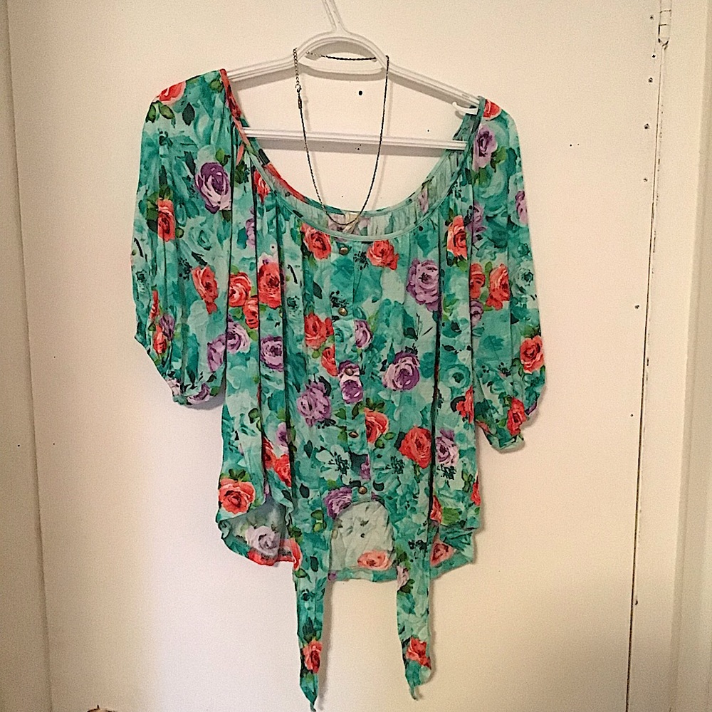 Tie up floral blouse